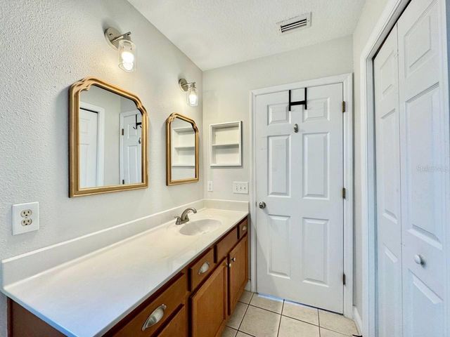 487 BAYOU VILLAGE DRIVE, Tarpon Springs, FL 34689