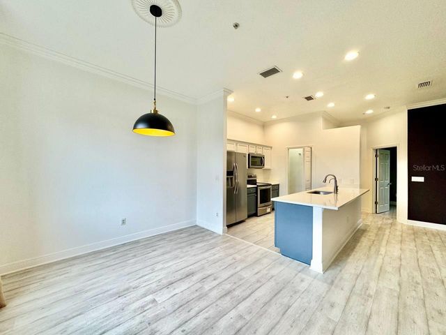 487 BAYOU VILLAGE DRIVE, Tarpon Springs, FL 34689
