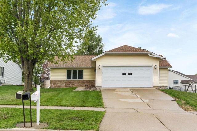 1111 Spruce Drive, Baraboo, WI 53913