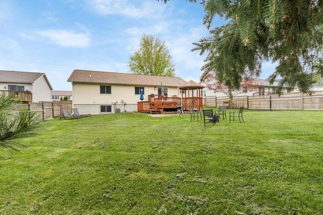 1111 Spruce Drive, Baraboo, WI 53913
