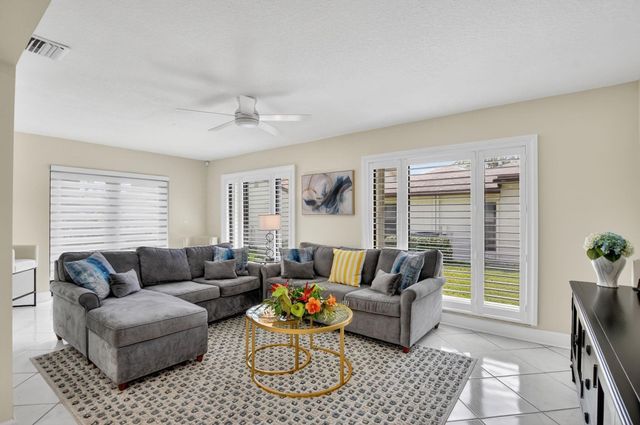 2062 SW 15th Place, Deerfield Beach, FL 33442