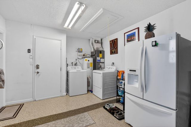 2062 SW 15th Place, Deerfield Beach, FL 33442