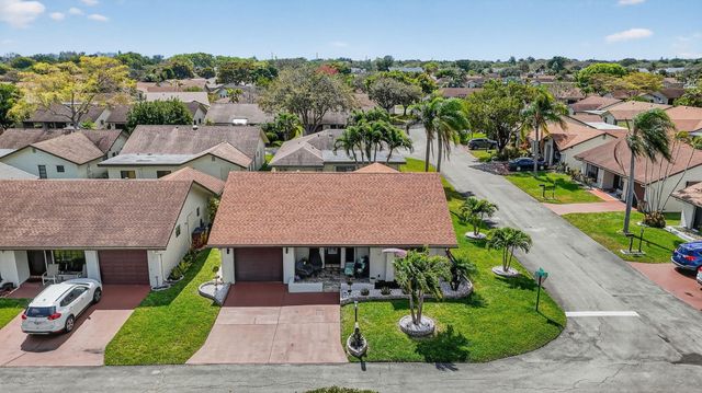 2062 SW 15th Place, Deerfield Beach, FL 33442