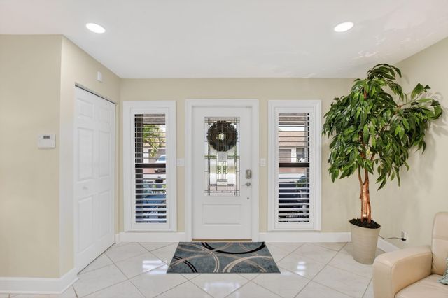 2062 SW 15th Place, Deerfield Beach, FL 33442