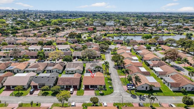 2062 SW 15th Place, Deerfield Beach, FL 33442