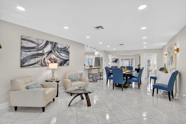 2062 SW 15th Place, Deerfield Beach, FL 33442