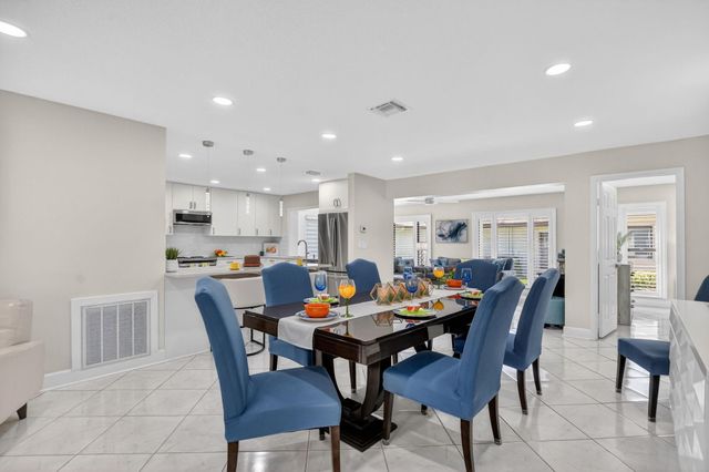 2062 SW 15th Place, Deerfield Beach, FL 33442