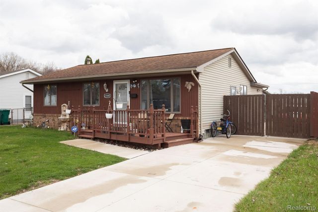 15545 Sandburg Street, Romulus, MI 48174