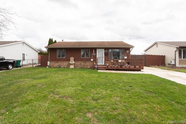 15545 Sandburg Street, Romulus, MI 48174