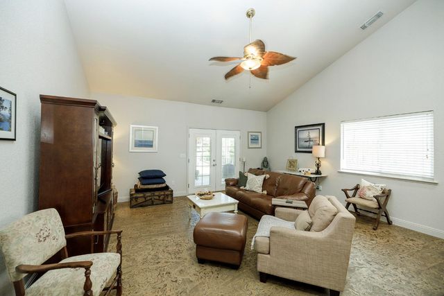 3731 Incline Way, Riverbank, CA 95367