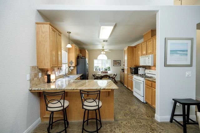 3731 Incline Way, Riverbank, CA 95367