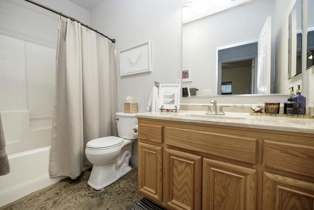 3731 Incline Way, Riverbank, CA 95367