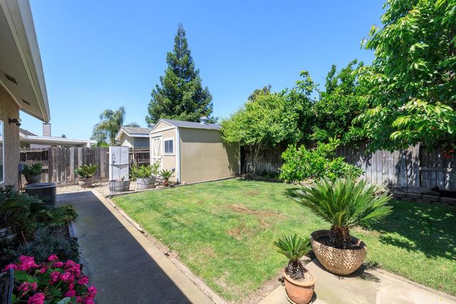3731 Incline Way, Riverbank, CA 95367