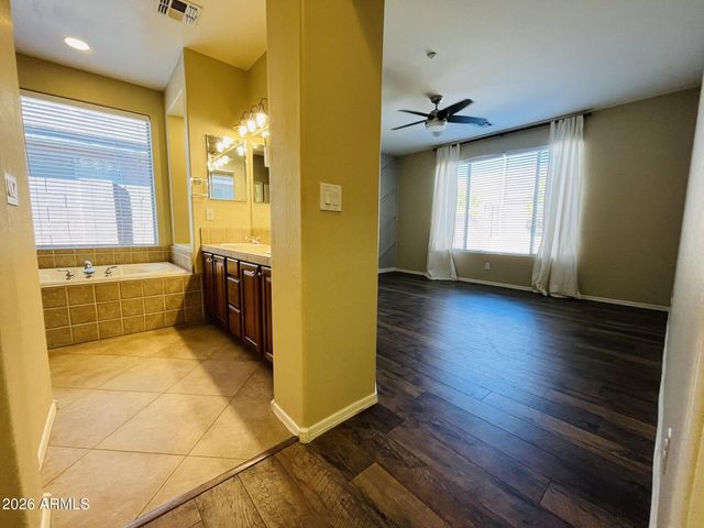 1714 W MEDINAH Court, Anthem, AZ 85086