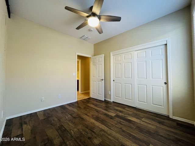 1714 W MEDINAH Court, Anthem, AZ 85086