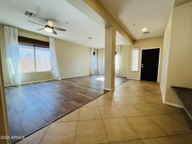 1714 W MEDINAH Court, Anthem, AZ 85086