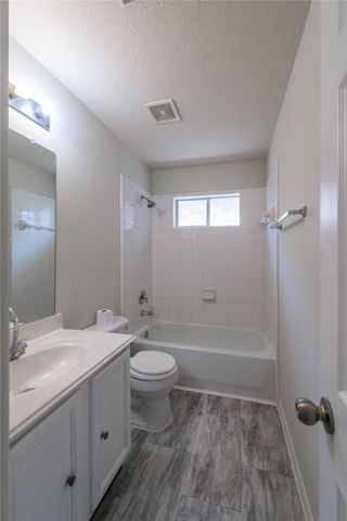 1915 Lingard Park Court, Houston, TX 77047