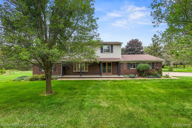 4350 Stone Barn, Milford, MI 48380