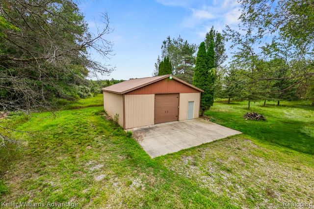 4350 Stone Barn, Milford, MI 48380