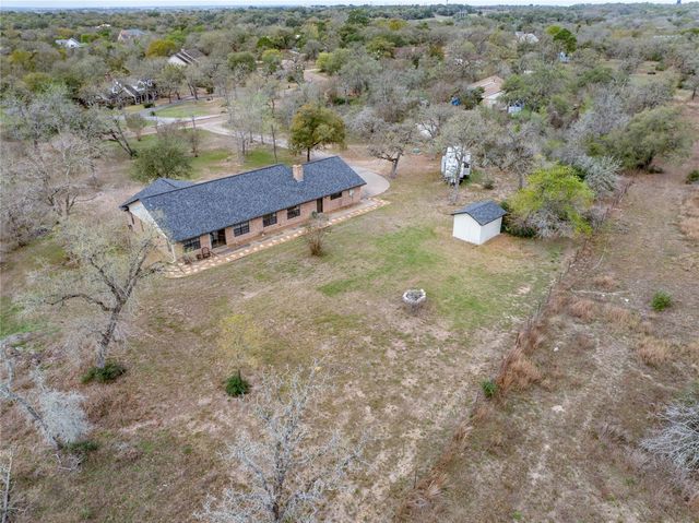 3342 Forest Hill East Road, La Grange, TX 78945
