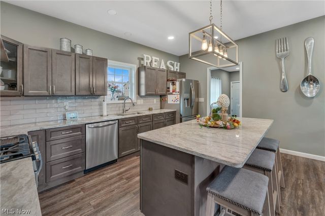146 Juniper Drive, Columbiana, OH 44408
