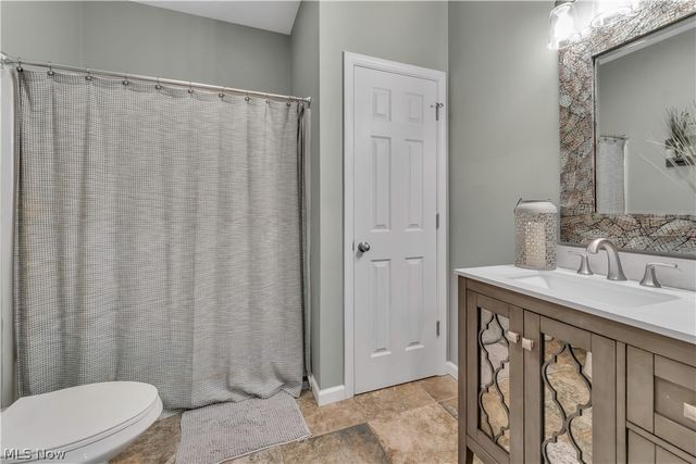 146 Juniper Drive, Columbiana, OH 44408