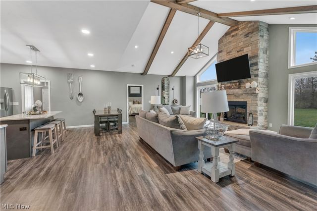 146 Juniper Drive, Columbiana, OH 44408