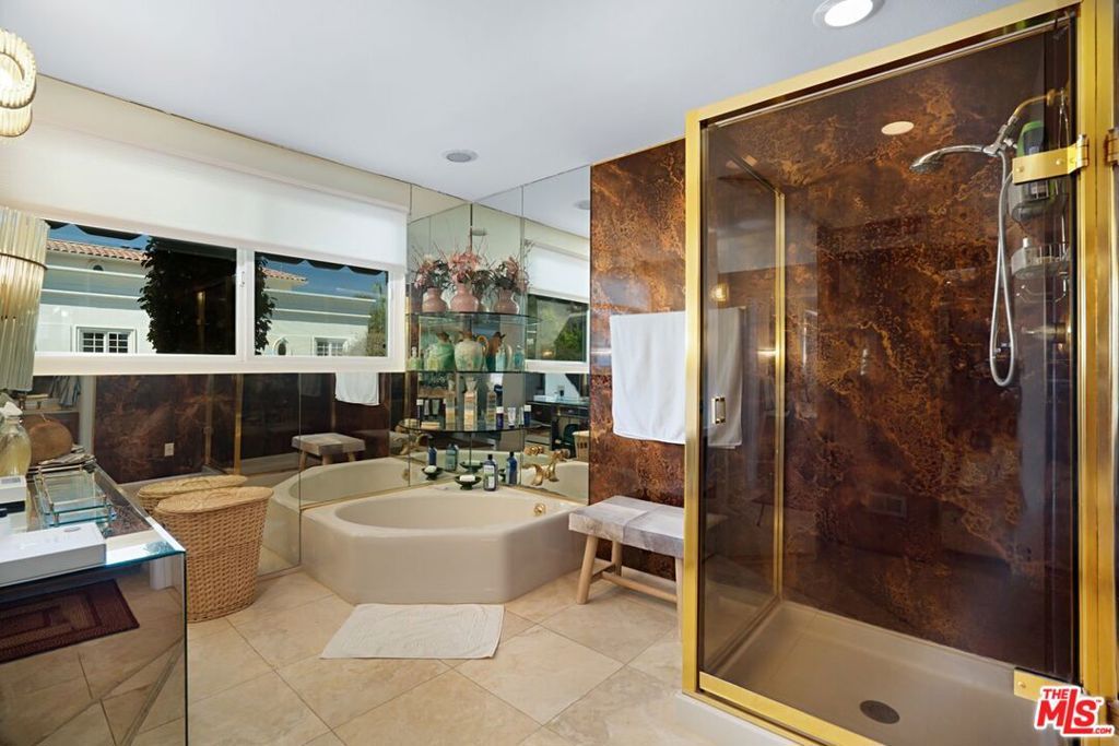 9330 Clifton Way 105, Beverly Hills, CA 90210 — photo 4