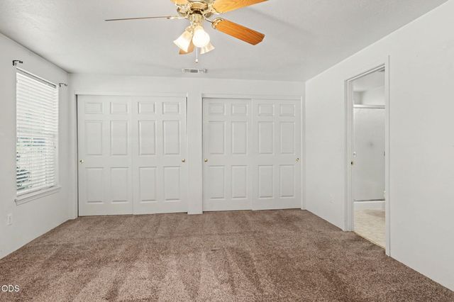 11 Devonwood Court, Eagle Point, OR 97524