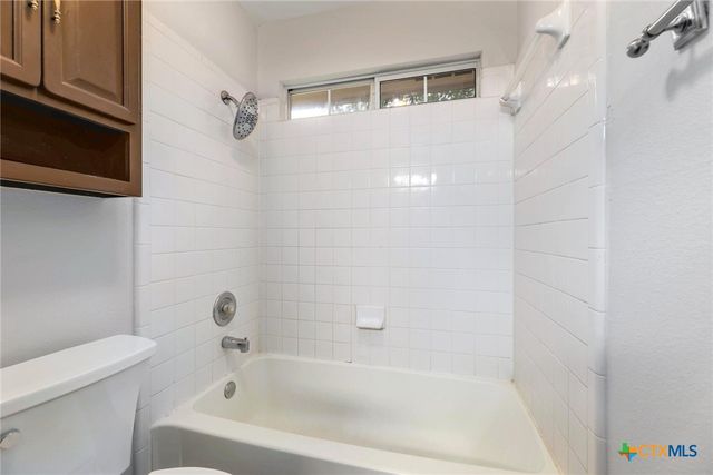 214 Crystal Knoll Boulevard, Georgetown, TX 78626