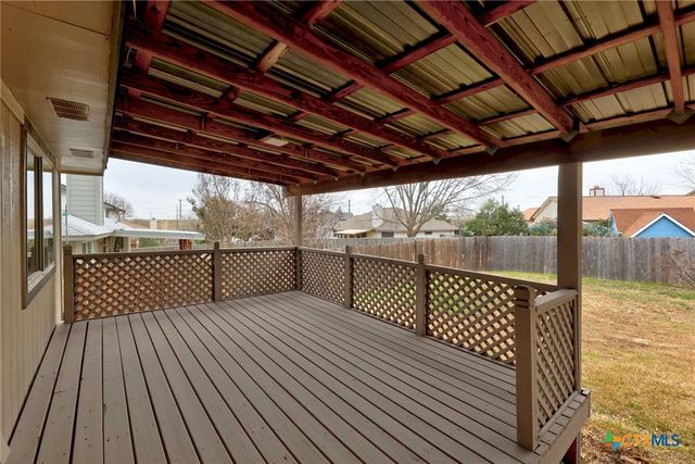 214 Crystal Knoll Boulevard, Georgetown, TX 78626