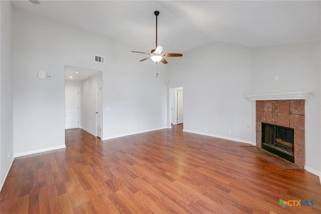 214 Crystal Knoll Boulevard, Georgetown, TX 78626