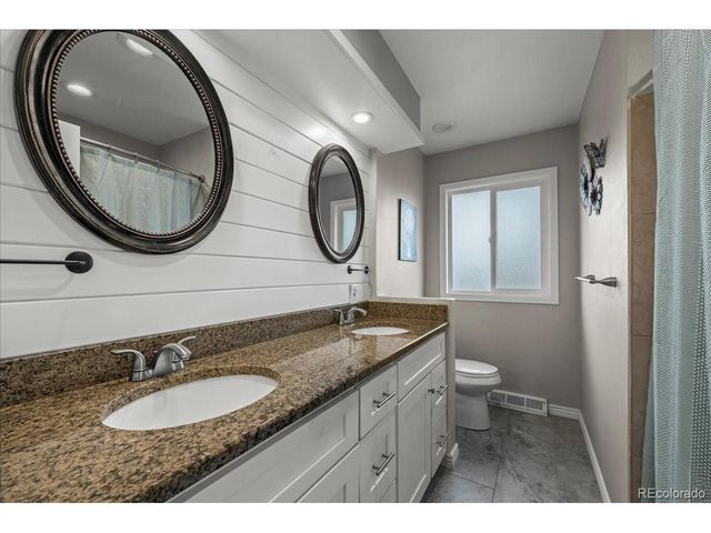 11793 W 28th Ave, Lakewood, CO 80215