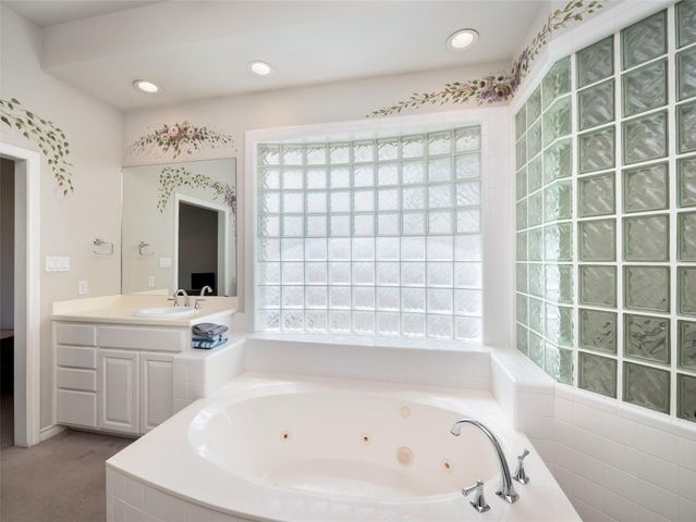 5654 Rain Creek PKWY, Austin, TX 78759