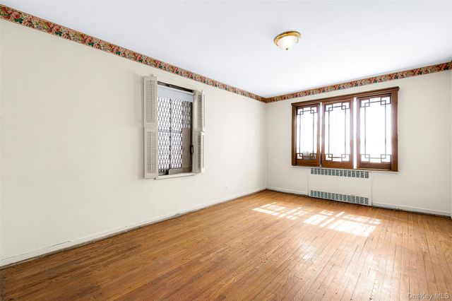 67-66 108th Street D37, Forest Hills, NY 11375