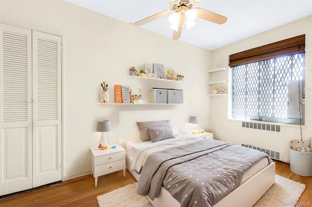 67-66 108th Street D37, Forest Hills, NY 11375