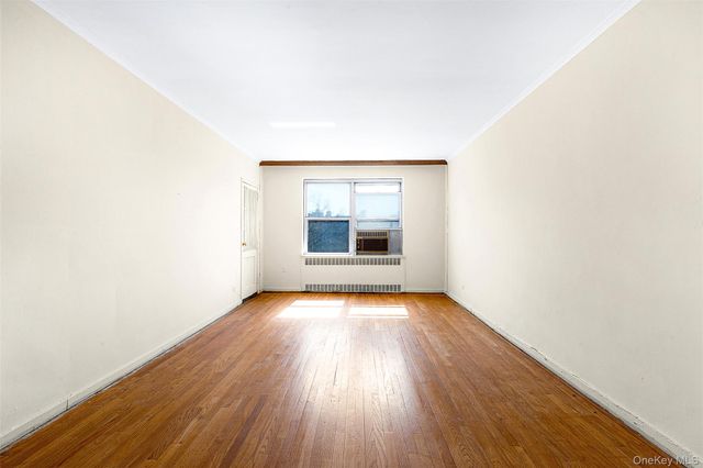 67-66 108th Street D37, Forest Hills, NY 11375