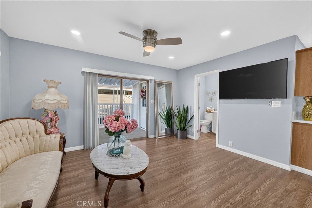 3700 BUCHANAN 72, Riverside, CA 92503 — photo 4