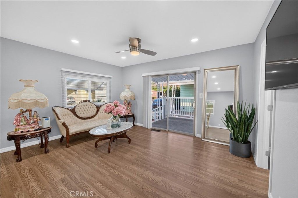 3700 BUCHANAN 72, Riverside, CA 92503 — photo 5