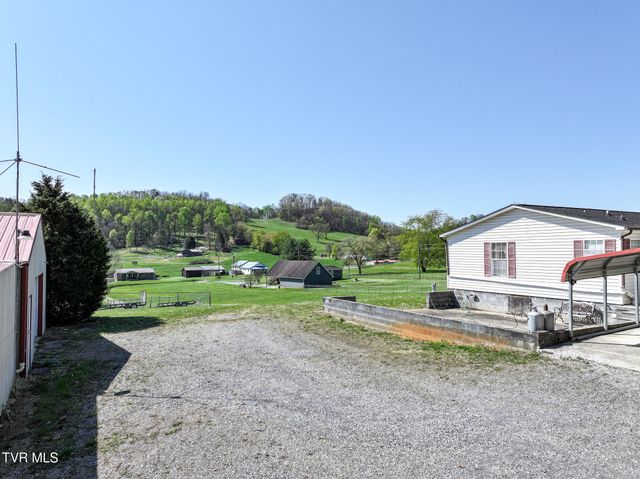 4061 Carters Valley Road, Church Hill, TN 37642