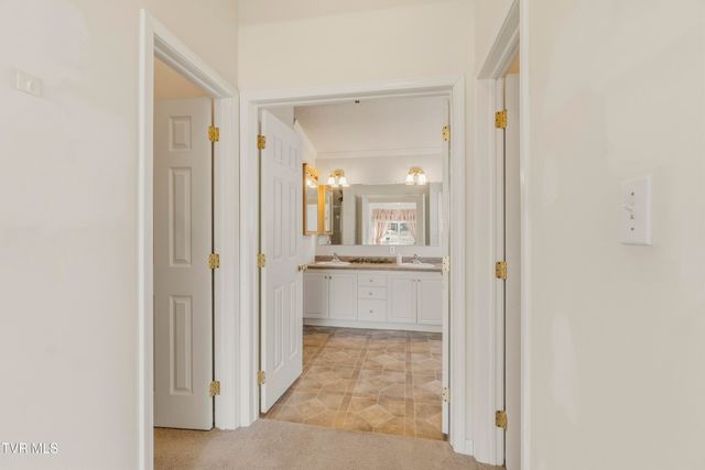 4061 Carters Valley Road, Church Hill, TN 37642