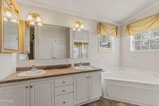 4061 Carters Valley Road, Church Hill, TN 37642