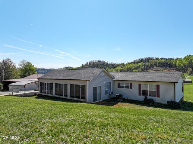 4061 Carters Valley Road, Church Hill, TN 37642