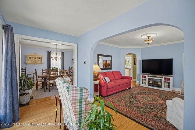 2123 Clinton Street, Okemos, MI 48864