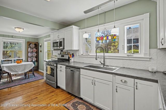 2123 Clinton Street, Okemos, MI 48864