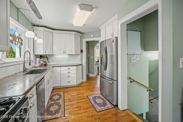 2123 Clinton Street, Okemos, MI 48864