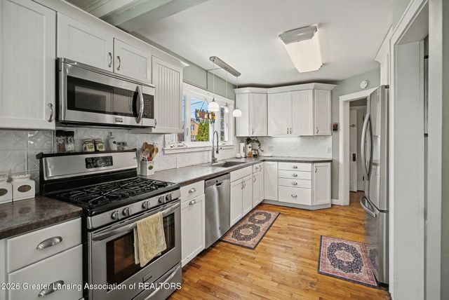 2123 Clinton Street, Okemos, MI 48864
