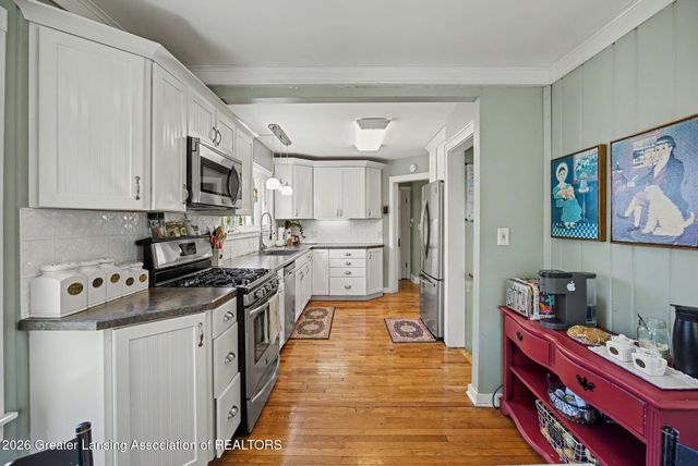 2123 Clinton Street, Okemos, MI 48864