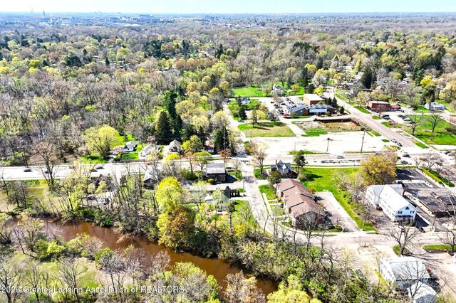 2123 Clinton Street, Okemos, MI 48864