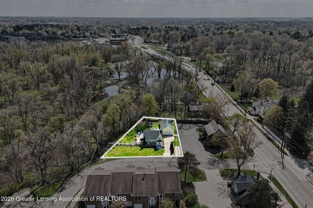 2123 Clinton Street, Okemos, MI 48864